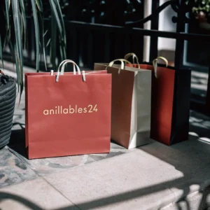 Anillabels24.com | Paper Bags | Luxury Paper Bags | Customized Paper Bags | Brand Paper Bags